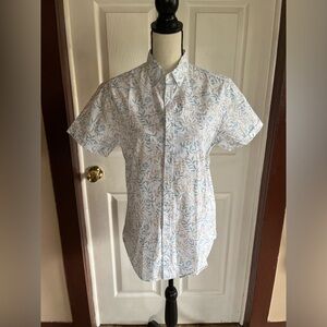 Men’s short sleeve button down shirt